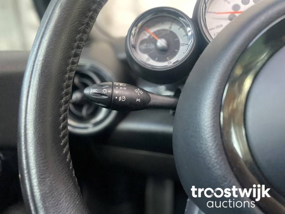 Mini Cooper Chili 1.6 Cabriolet Mini  122pk 2010, T-064-TG