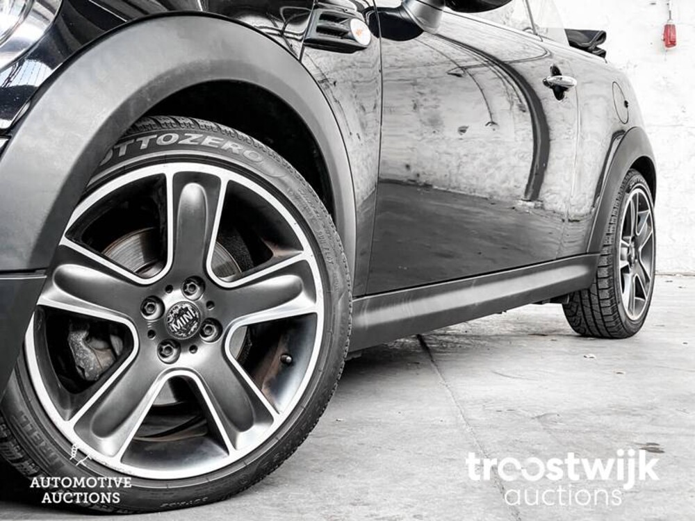 Mini Cooper Chili 1.6 Cabriolet Mini  122pk 2010, T-064-TG
