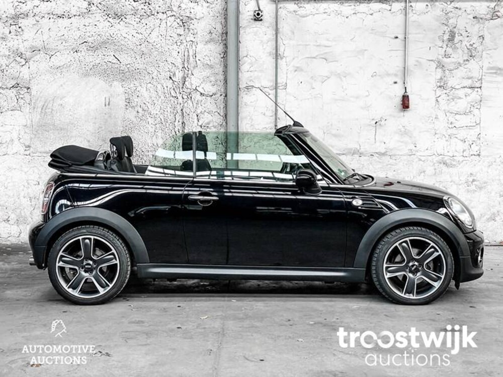 Mini Cooper Chili 1.6 Cabriolet Mini  122pk 2010, T-064-TG