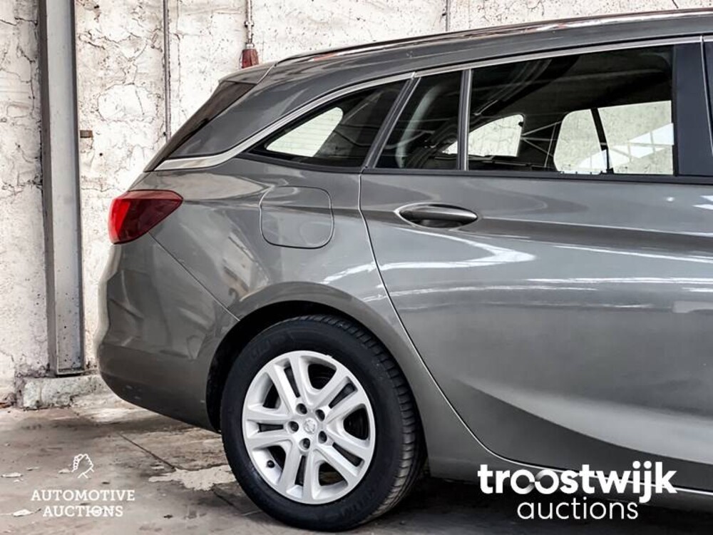 Opel Astra Sports Tourer 1.6 CDTI Business+ 110pk 2018 -Orig. NL-, TD-801-F