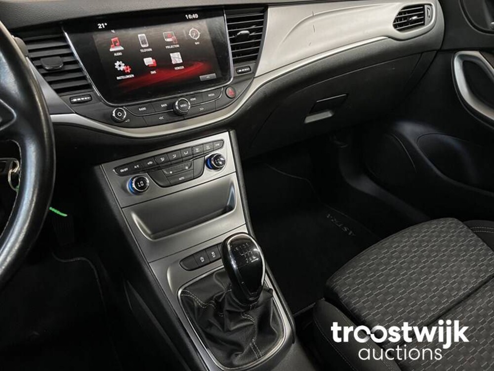 Opel Astra Sports Tourer 1.6 CDTI Business+ 110pk 2018 -Orig. NL-, TD-801-F