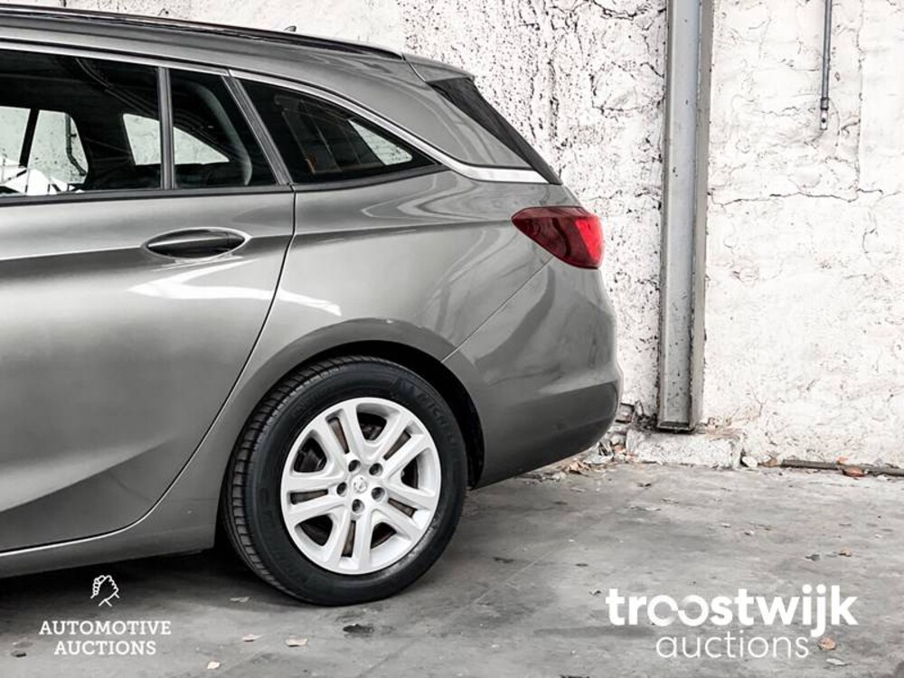 Opel Astra Sports Tourer 1.6 CDTI Business+ 110pk 2018 -Orig. NL-, TD-801-F