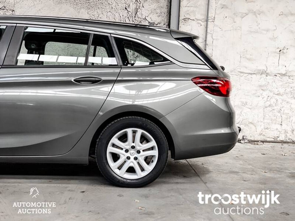 Opel Astra Sports Tourer 1.6 CDTI Business+ 110pk 2018 -Orig. NL-, TD-801-F