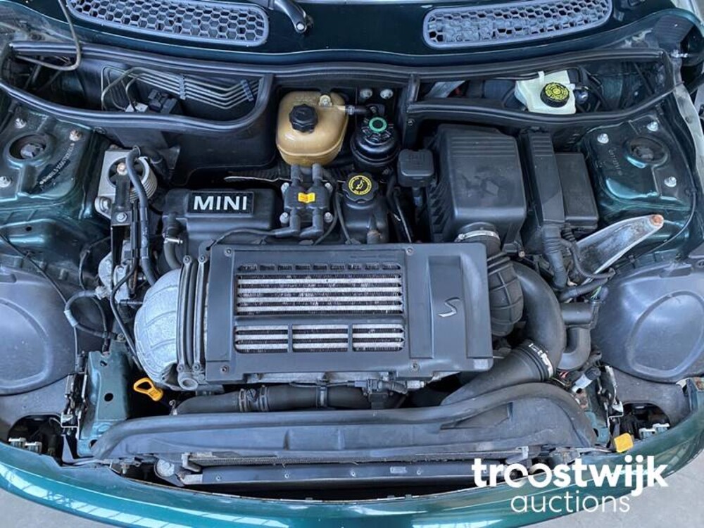 Mini Cooper S 1.6  163pk 2002, 82-JNL-1