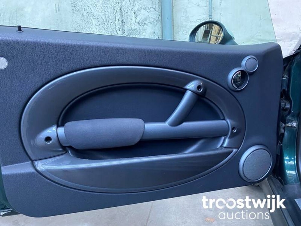 Mini Cooper S 1.6  163pk 2002, 82-JNL-1