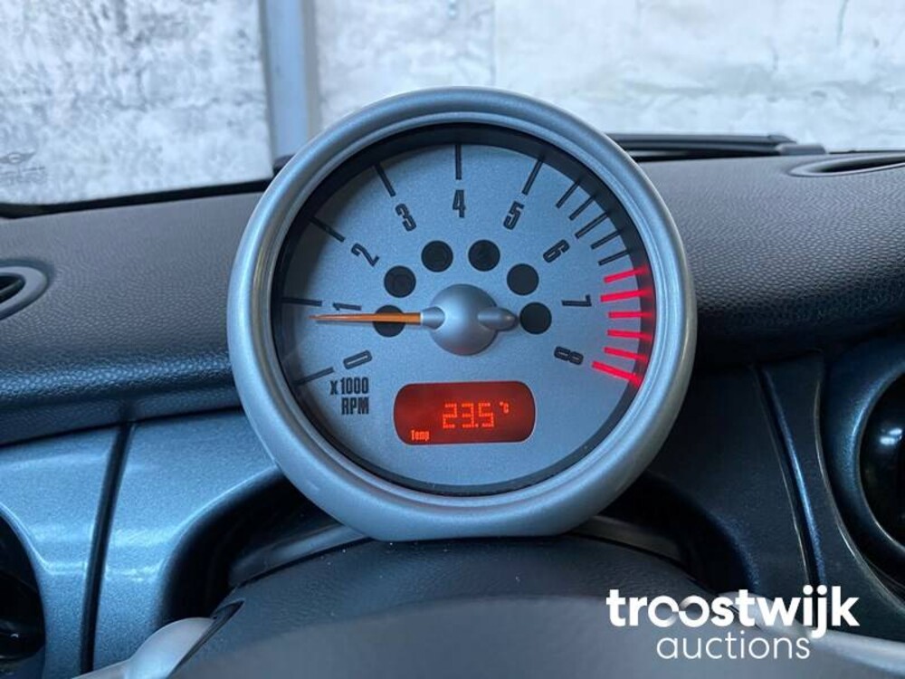 Mini Cooper S 1.6  163pk 2002, 82-JNL-1