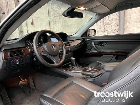 BMW 320i Coupe Business Line Sport 163hp 2011 3 series, S-804-SB