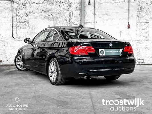 BMW 320i Coupe Business Line Sport 163hp 2011 3 series, S-804-SB