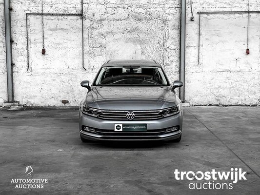 Volkswagen Passat Variant 2.0 TDI 150hp 2019 Orig. NL-, XS-538-K