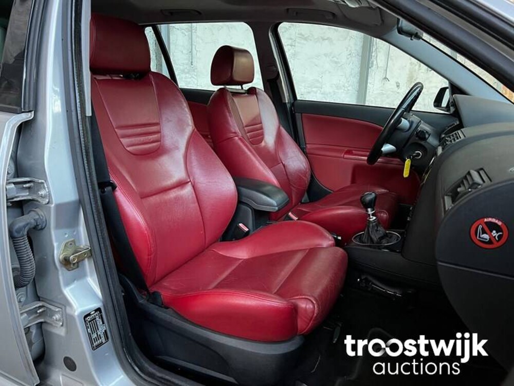 Ford Mondeo Wagon ST220 3.0 V6 226pk 2003, 44-TK-BR