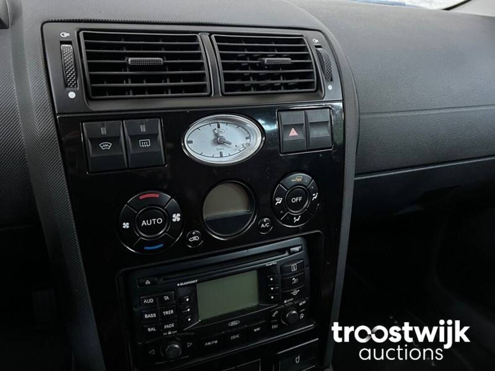 Ford Mondeo Wagon ST220 3.0 V6 226pk 2003, 44-TK-BR