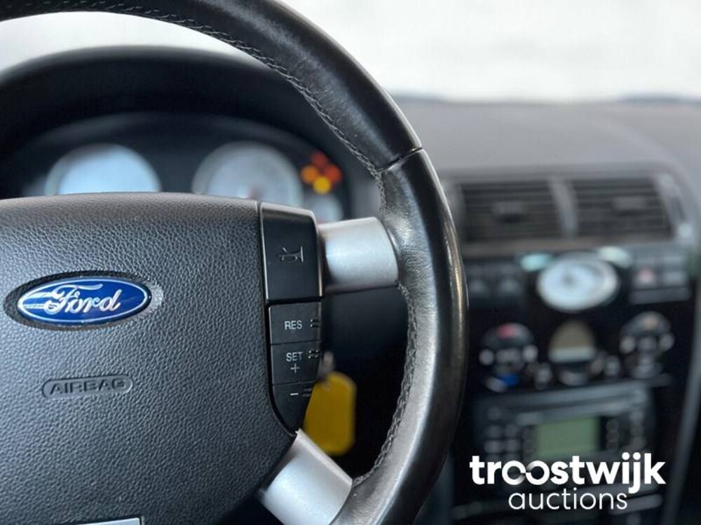 Ford Mondeo Wagon ST220 3.0 V6 226pk 2003, 44-TK-BR