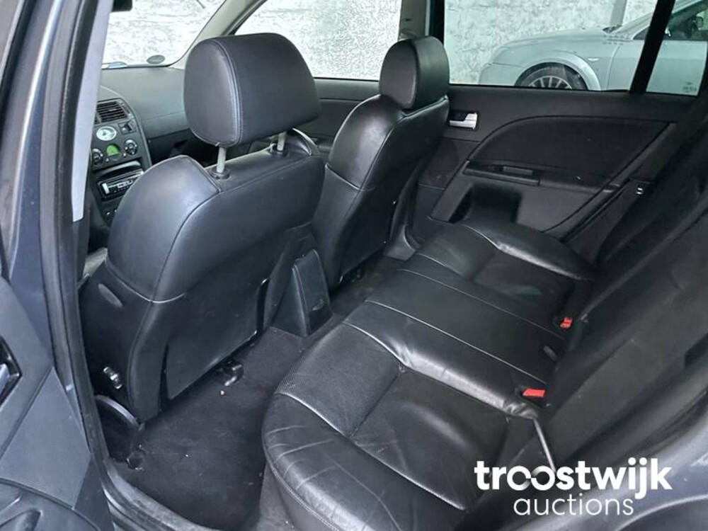 Ford Mondeo Wagon 3.0 V6 ST220 Ford Mondeo 226pk 2003, G-399-NH