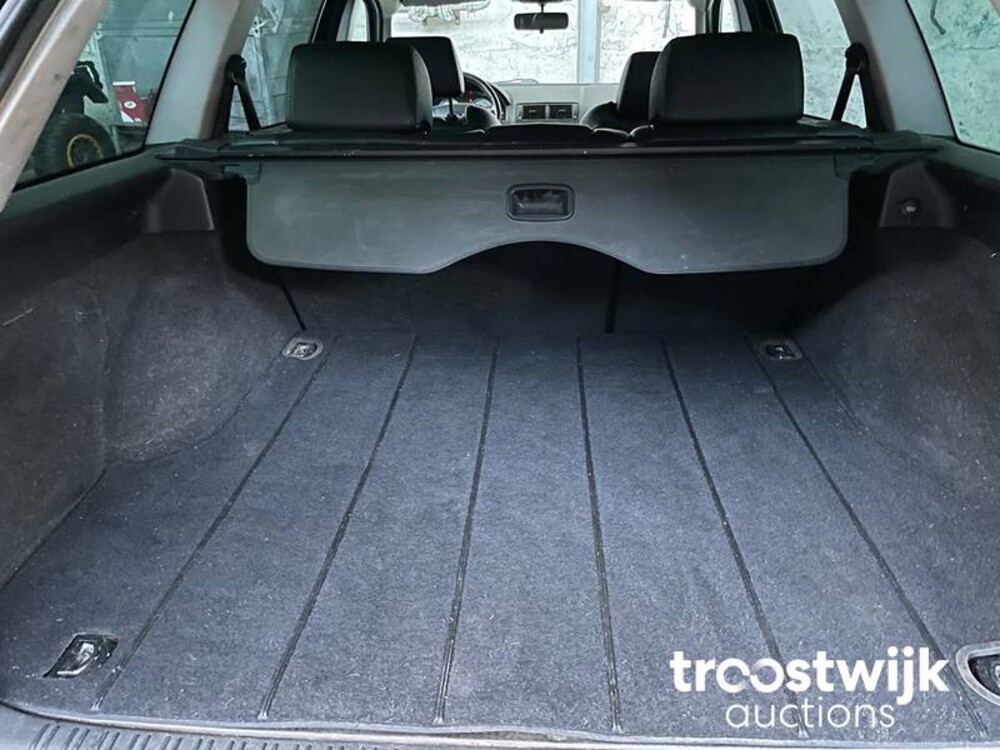 Ford Mondeo Wagon 3.0 V6 ST220 Ford Mondeo 226pk 2003, G-399-NH