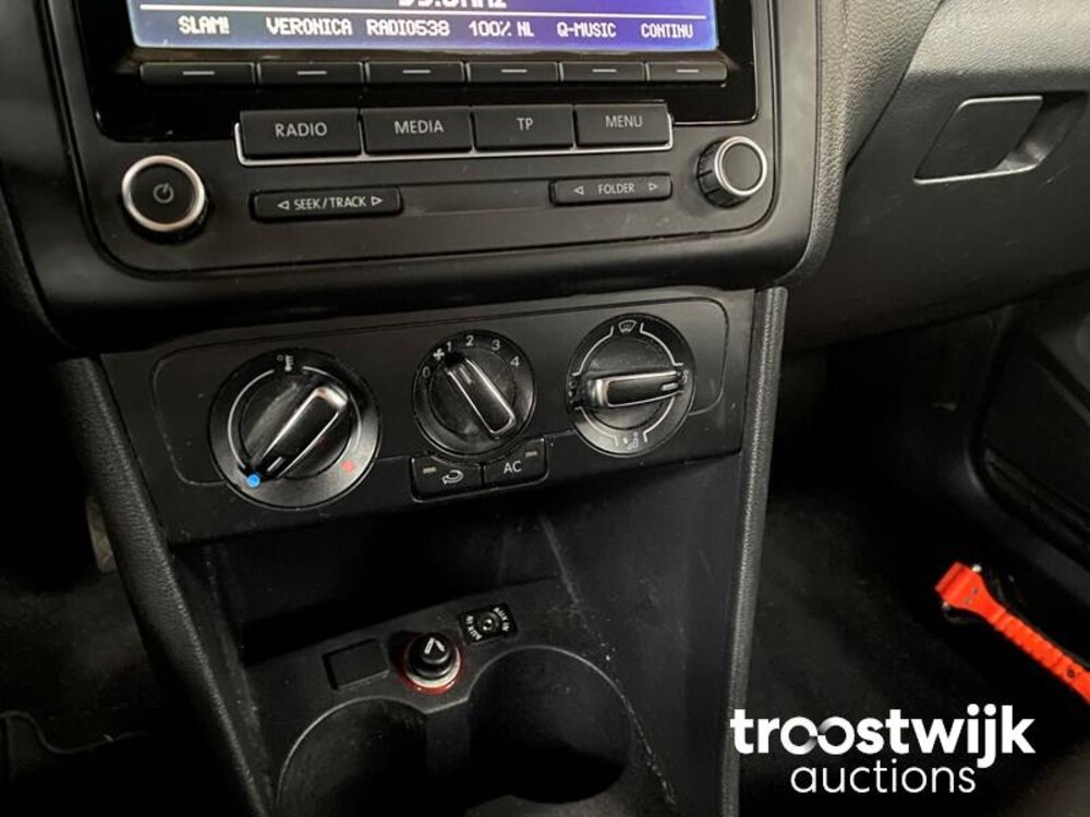 Volkswagen Polo 1.2 TDI BlueMotion Comfortline 75hp 2011 -Orig. NL-, 62-SJL-2