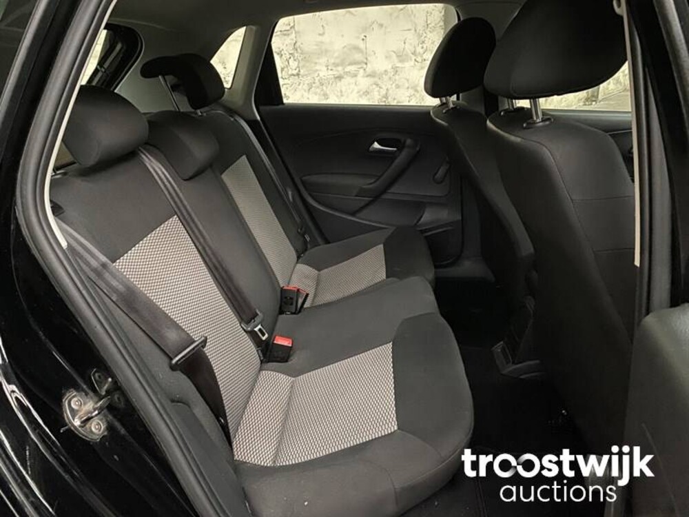 Volkswagen Polo 1.2 TDI BlueMotion Comfortline 75hp 2011 -Orig. NL-, 62-SJL-2