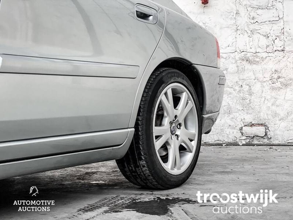 Volvo S60 2.4 Drivers Edition 140pk 2009 -Orig. NL-, 20-KGB-1