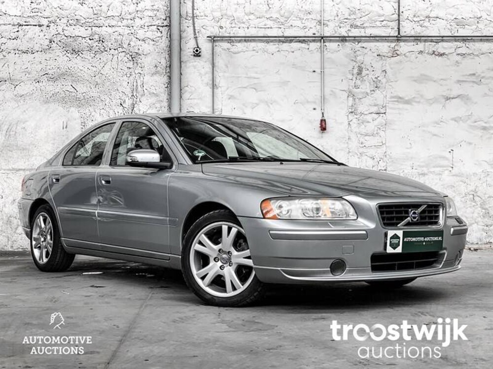 Volvo S60 2.4 Drivers Edition 140pk 2009 -Orig. NL-, 20-KGB-1