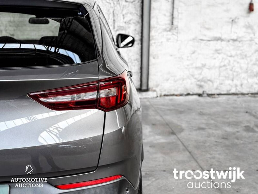 Opel Grandland X Turbo Business Executive 131pk 2018 -Orig. NL-, TR-492-D