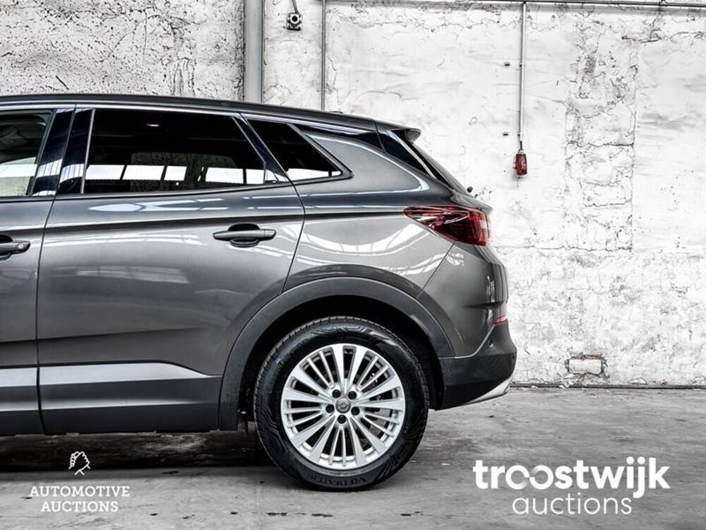 Opel Grandland X Turbo Business Executive 131pk 2018 -Orig. NL-, TR-492-D