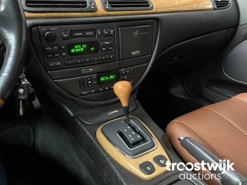 Jaguar S-type 3.0 V6 238pk 2001 -Orig. NL-, 91-GS-JJ