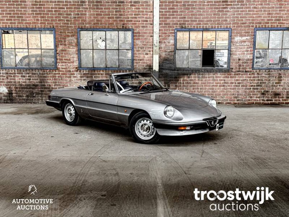Alfa Romeo Spider 2.0 Veloce 128pk 1984, JD-XP-73