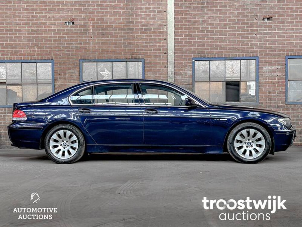BMW 760Li E65 6.0 V12 445pk 2004 7-Serie