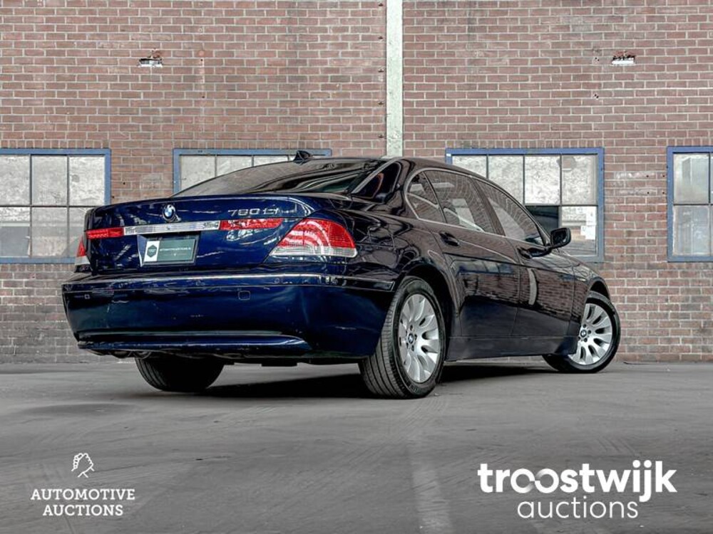 BMW 760Li E65 6.0 V12 445pk 2004 7-Serie