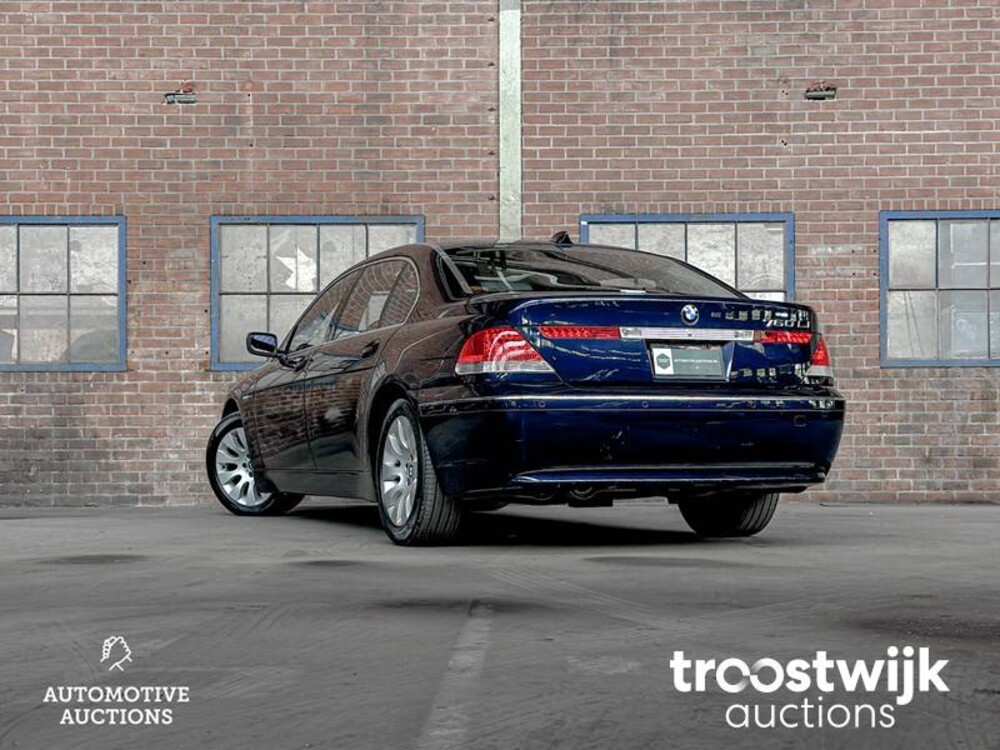 BMW 760Li E65 6.0 V12 445pk 2004 7-Serie
