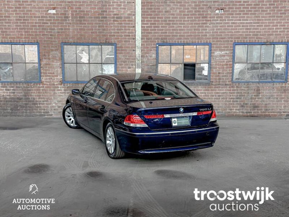 BMW 760Li E65 6.0 V12 445pk 2004 7-Serie