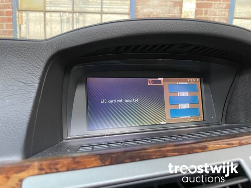 BMW 760Li E65 6.0 V12 445pk 2004 7-Serie