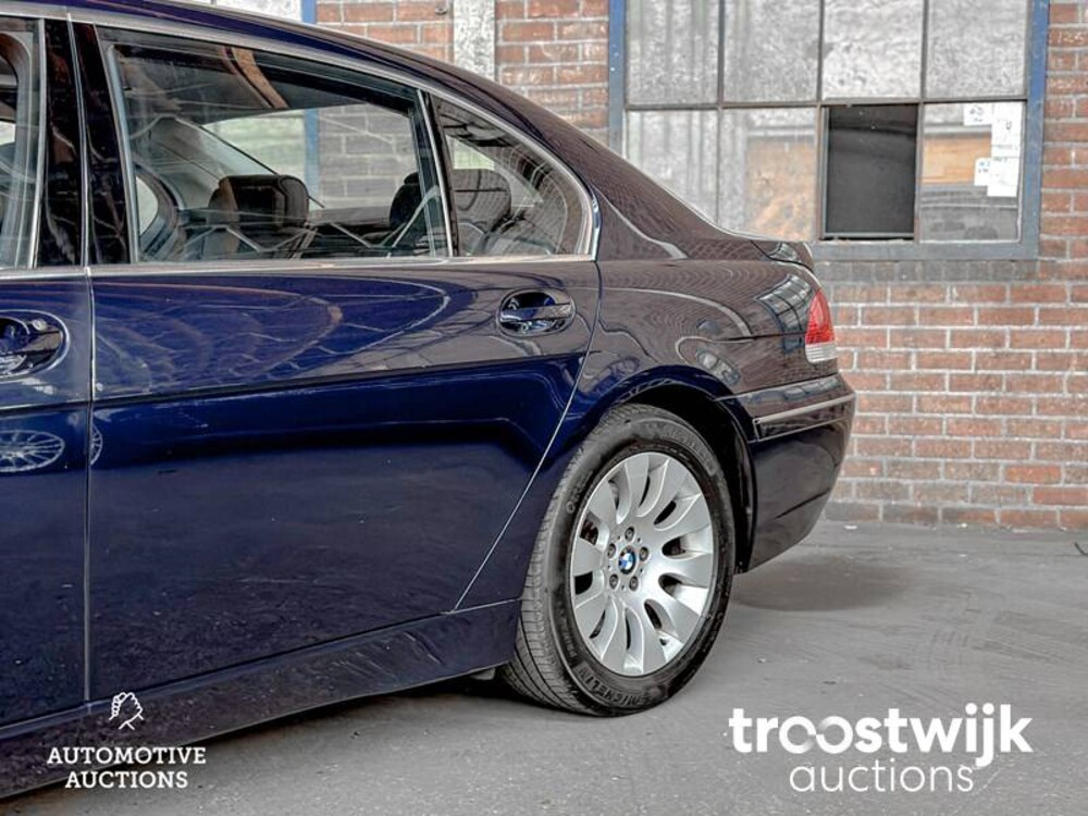 BMW 760Li E65 6.0 V12 445pk 2004 7-Serie