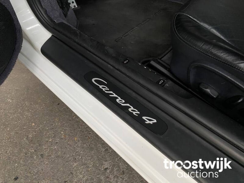 Porsche 911 996 Carrera 4 3.6 320pk 2002 -Youngtimer-