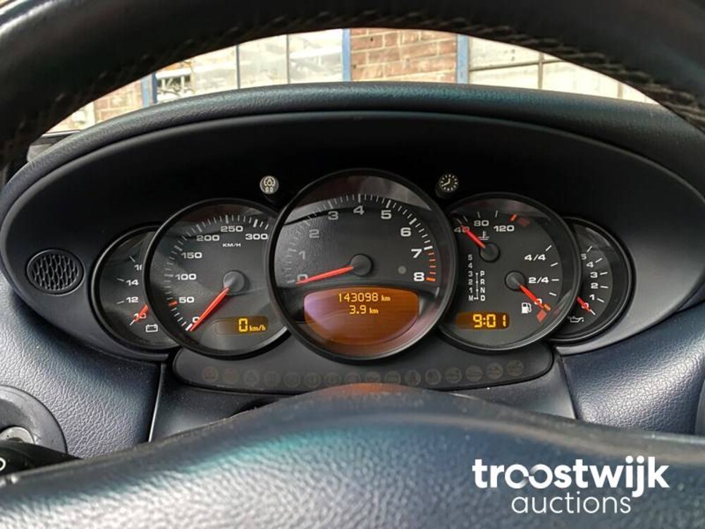 Porsche 911 996 Carrera 4 3.6 320pk 2002 -Youngtimer-