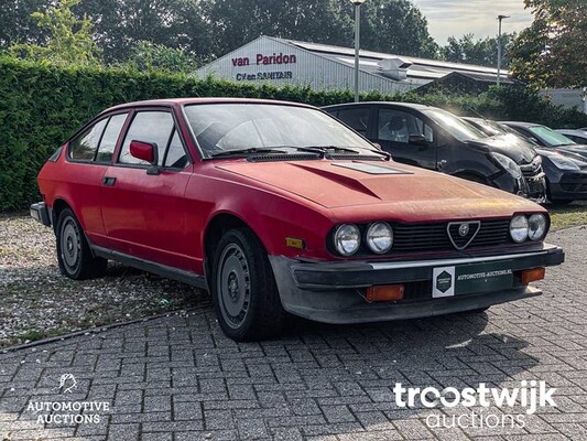 Alfa Romeo Alfetta GTV6 150hp 1981 -Youngtimer-