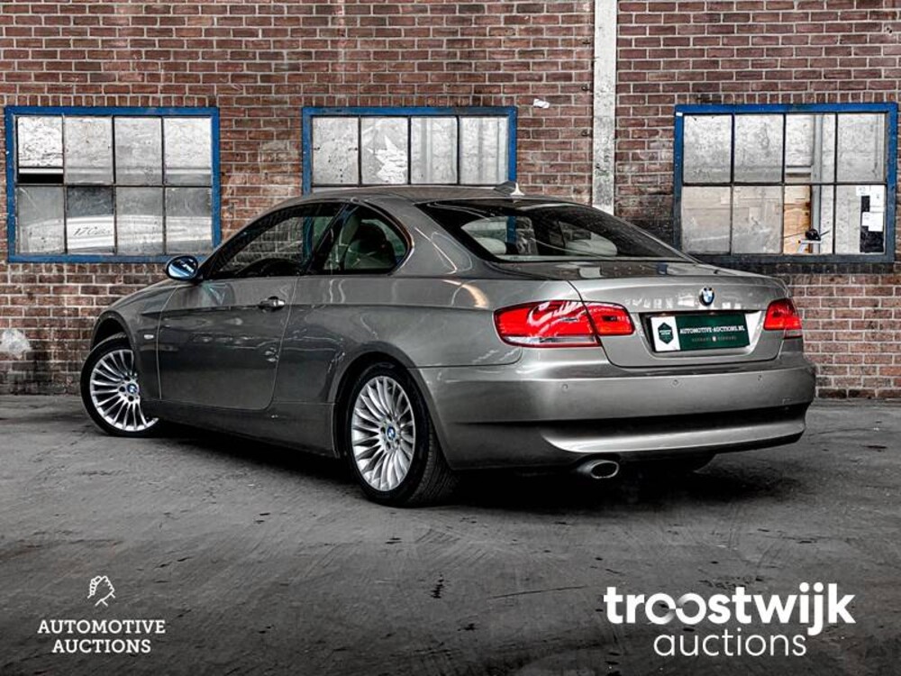BMW 320i Coupe 163pk 3-Serie 2007