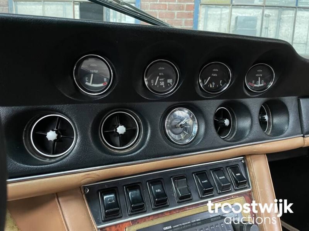 Jensen Interceptor III 7.2 330pk 1974, 54-YD-23
