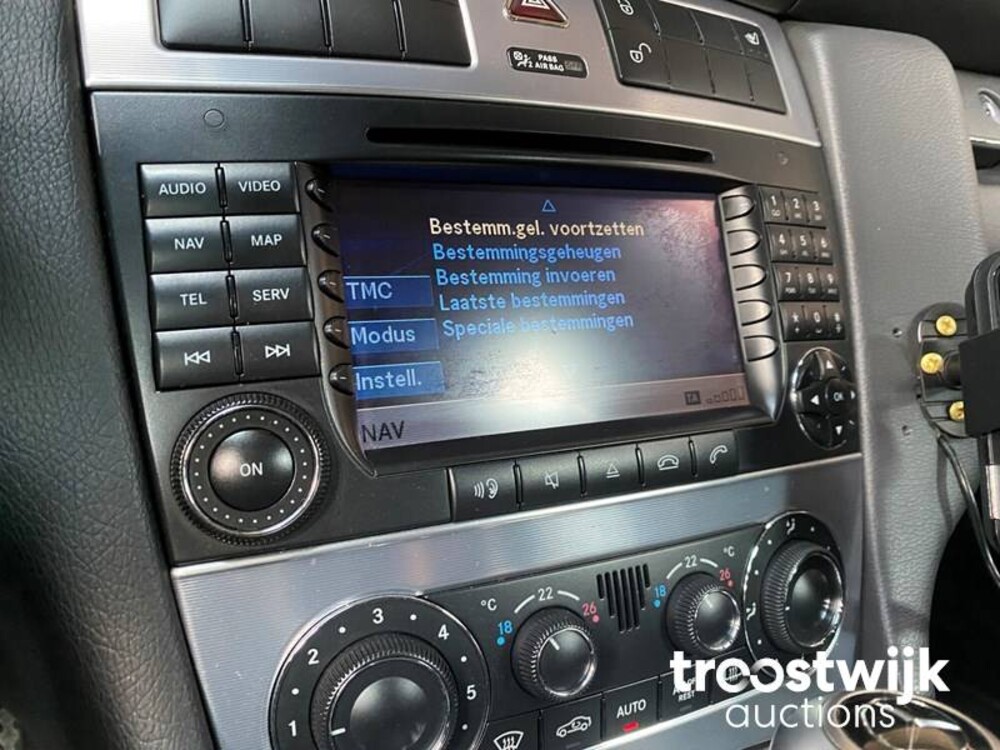 Mercedes-Benz Combi 200 K. Classic 163pk 2004, ZT-830-L