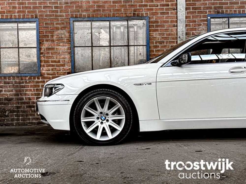 BMW 760Li E65 6.0 V12 445pk 2004