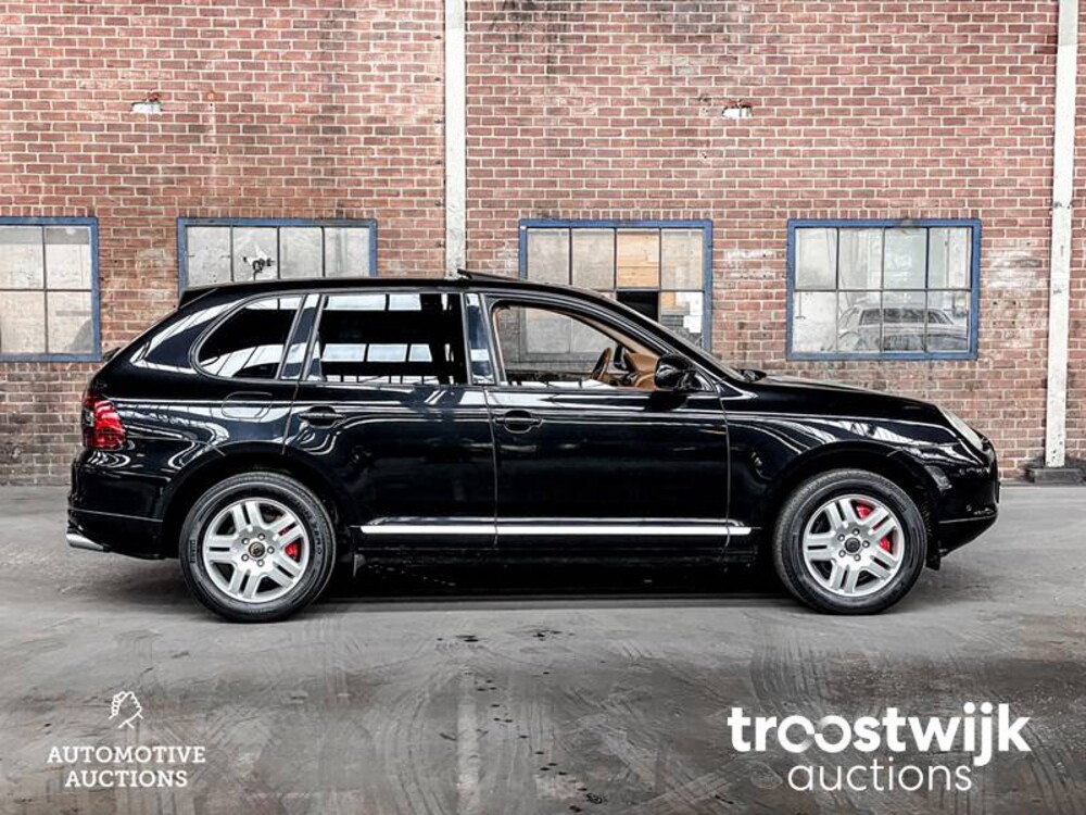 Porsche Cayenne Turbo 4.5 V8 450pk 2004 -YOUNGTIMER-