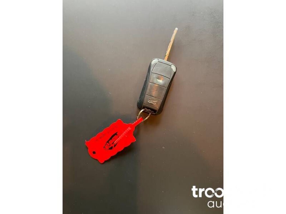 Porsche Cayenne Turbo 4.5 V8 450pk 2004 -YOUNGTIMER-