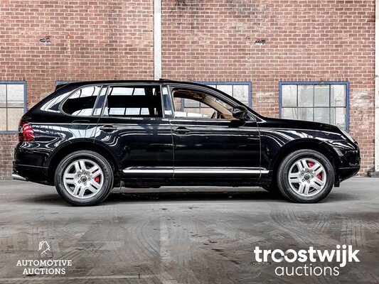 Porsche Cayenne Turbo 4.5 V8 450hp 2004 -YOUNGTIMER-