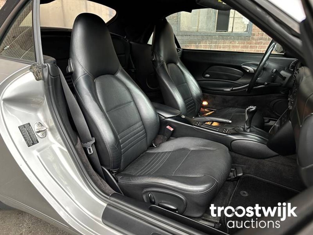 Porsche 911 996 Carrera 3.4 300pk 2000 -Youngtimer-