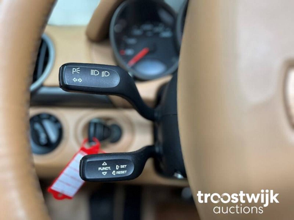 Porsche Boxster 987 2.7 245pk 2007