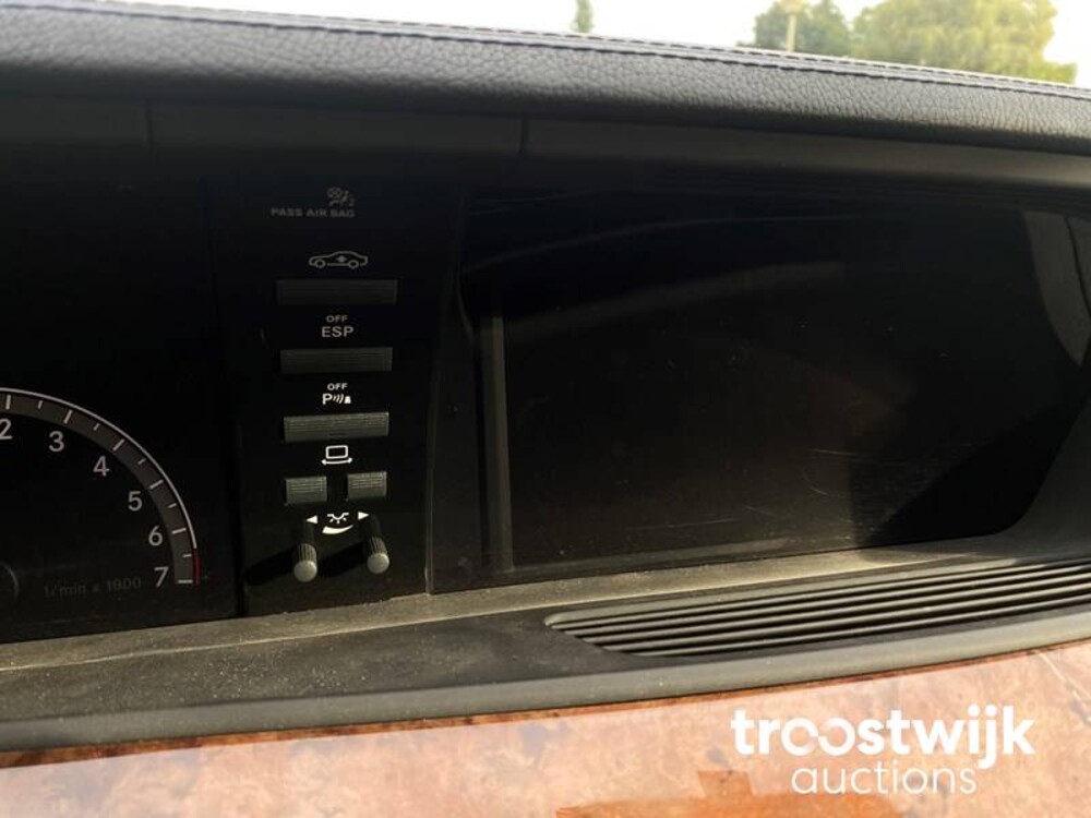 Mercedes-Benz S500 | 5.5 V8 388pk 2006 -Youngtimer-