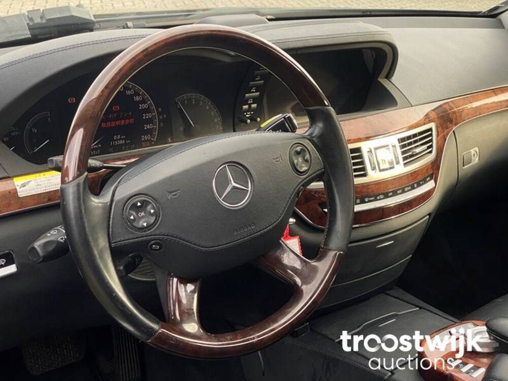 Mercedes-Benz S500 | 5.5 V8 388pk 2006 -Youngtimer-