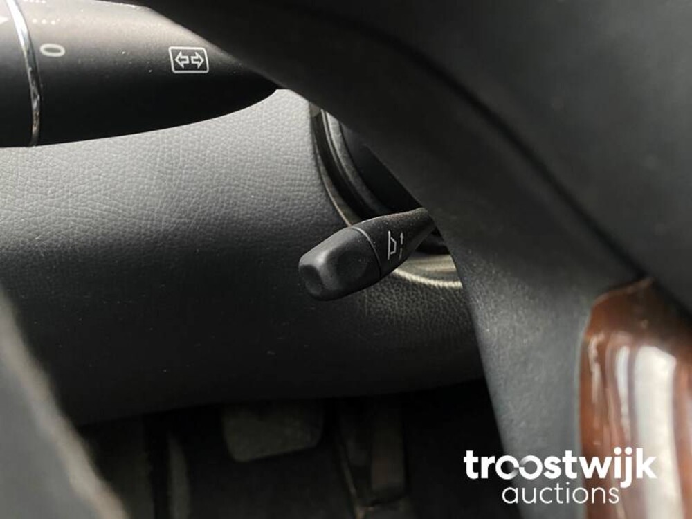 Mercedes-Benz S500 | 5.5 V8 388pk 2006 -Youngtimer-