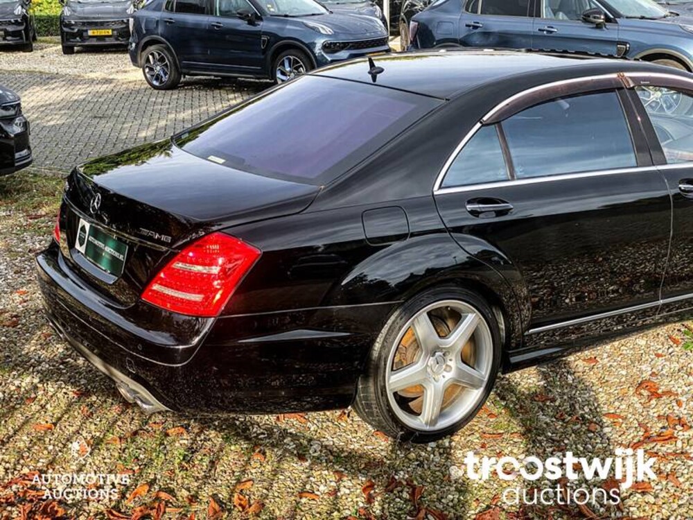 Mercedes-Benz S500 | 5.5 V8 388pk 2006 -Youngtimer-