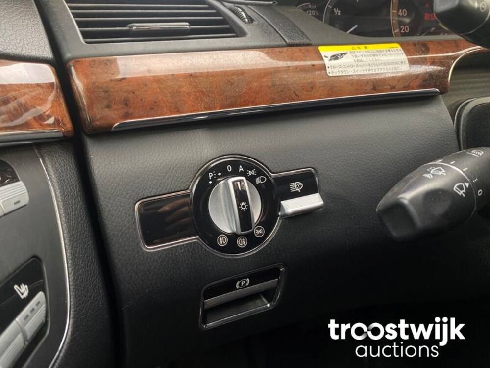 Mercedes-Benz S500 | 5.5 V8 388pk 2006 -Youngtimer-