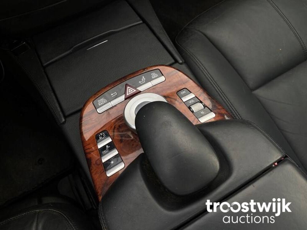 Mercedes-Benz S500 | 5.5 V8 388pk 2006 -Youngtimer-
